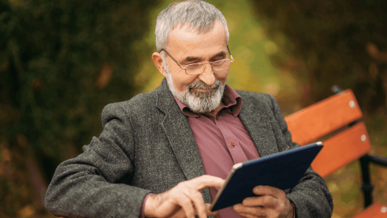 A senior person to represent transition to retirement coaching brisbane
