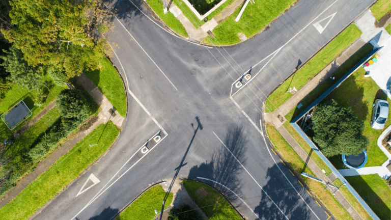 Cross roads to represent career transition Brisbane